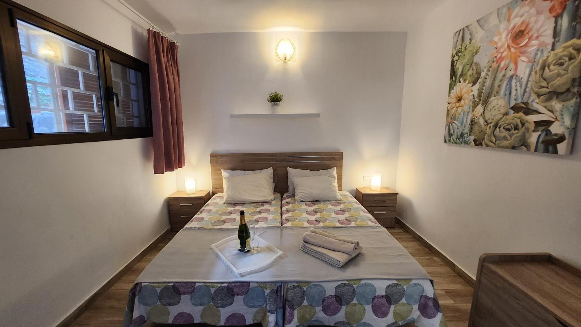 Modern Ground Floor Apartment , A Few Steps From The Beach โมกัน ภายนอก รูปภาพ