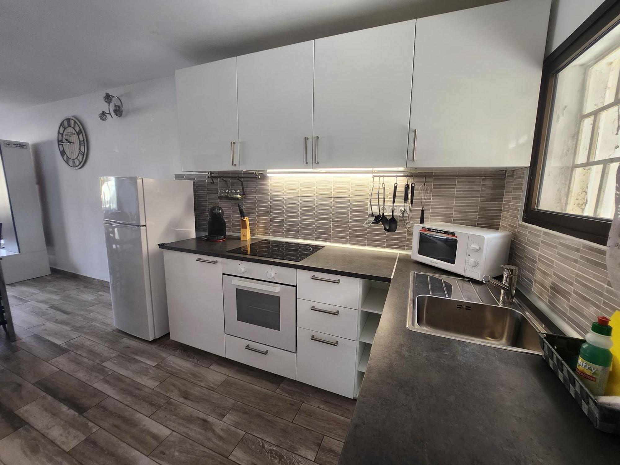 Modern Ground Floor Apartment , A Few Steps From The Beach โมกัน ภายนอก รูปภาพ